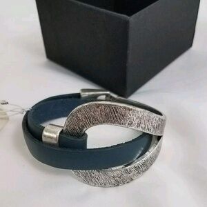 Saachi Blue Leather Bracelet New